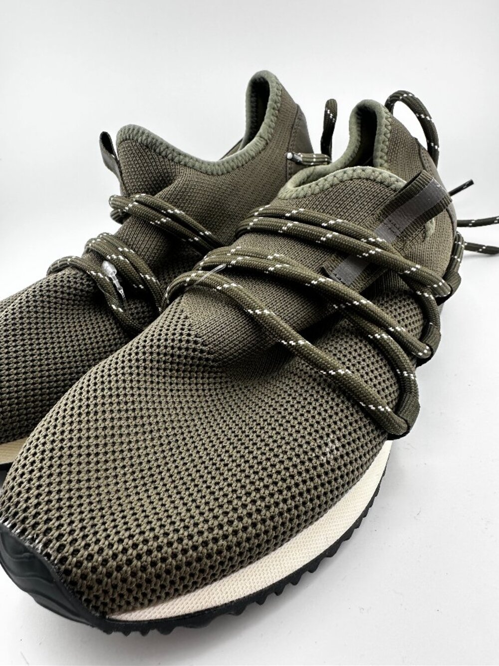 Urban Spot Olive Knit Slip-On Sneakers Women's Size 6 Comfort Casual Walking Sho